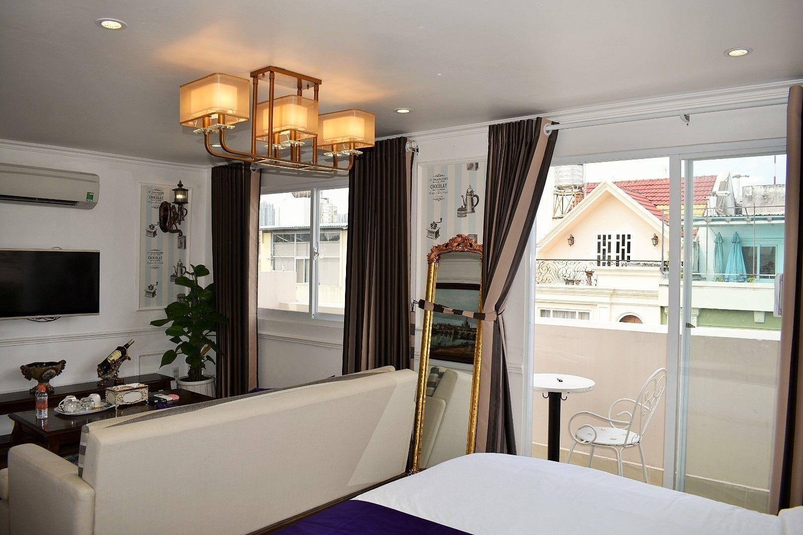 ไซ่ง่อน บาย ไนท์ ลักชัวรี โฮเต็ล Hotel โฮจิมินห์ซิตี้ ภายนอก รูปภาพ